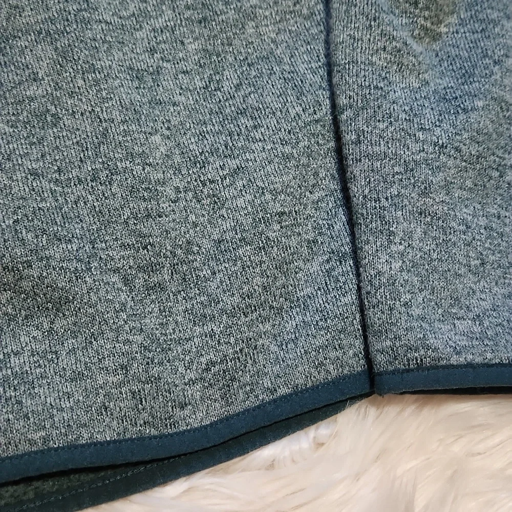 Men's J Crew half zip fleece pullover- medium - Picture 3 of 9